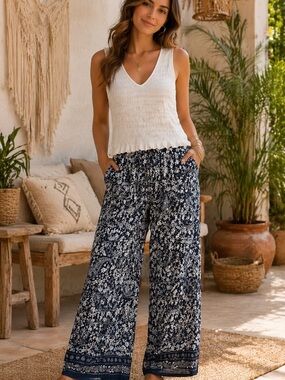 LOFT Navy & White Floral Wide Leg linen Pants Flat Band